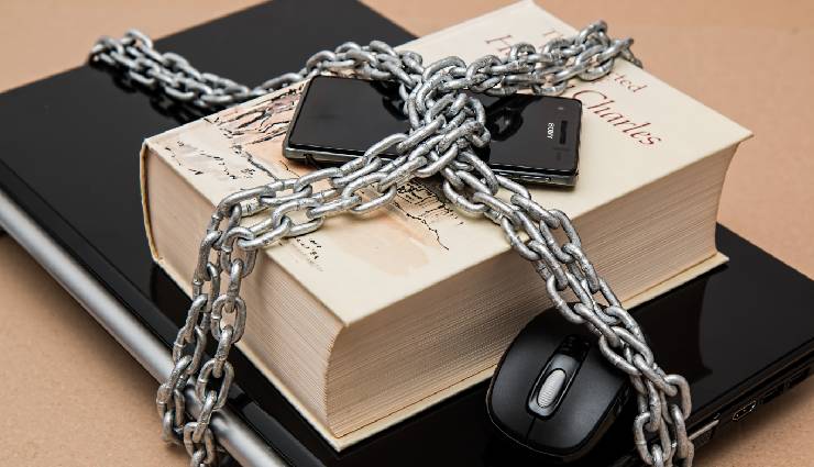 فضای مجازی ،حریم خصوصی در فضای مجازی؛ ۷ راه برای حفاظت از آن ،حریم خصوصی در فضای مجازی چیست؟ ،قوانین حریم خصوصی در فضای مجازی