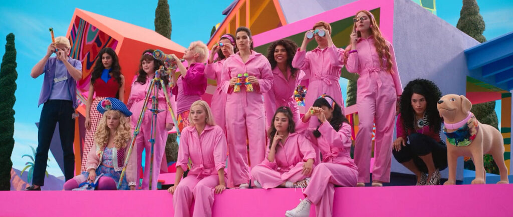 یک فیلم، دو نگاه: نقد فیلم Barbie 57 Barbie
