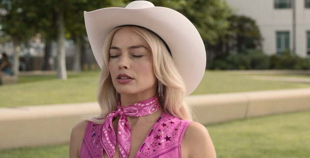 یک فیلم، دو نگاه: نقد فیلم Barbie 51 Barbie