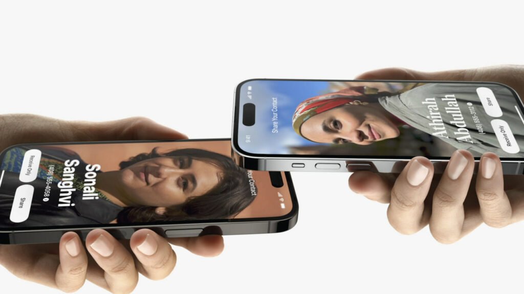 iOS 17 منتشر شد + لیست آیفون دریافتکننده 3 ویژگی NameDrop در iOS 17