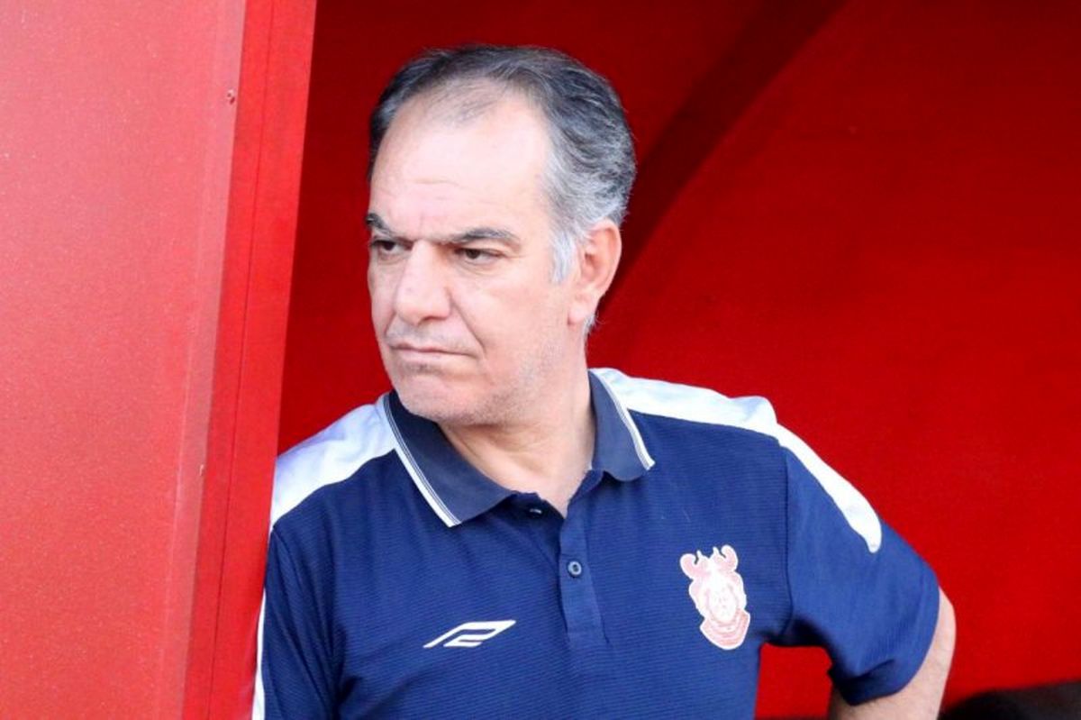 صدرنشین لیگ یک باید سختی بکشد!