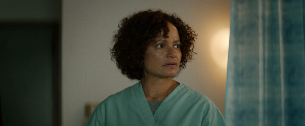 نقد فیلم Birth/Rebirth - زهر مادرانگی 38 Birth/Rebirth