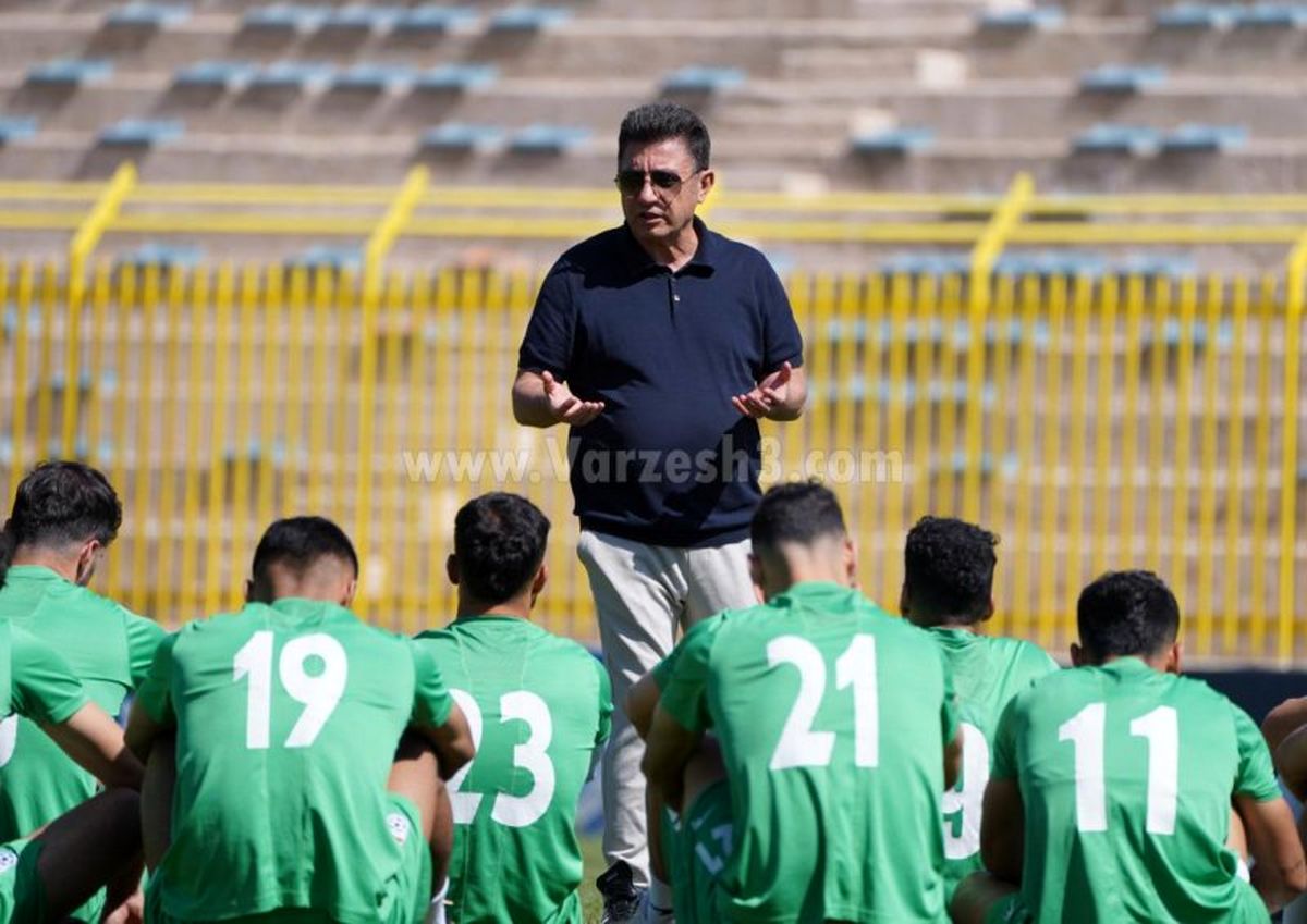 قلعه نویی دوری شاگردانش را طاقت نیاورد! (عکس)