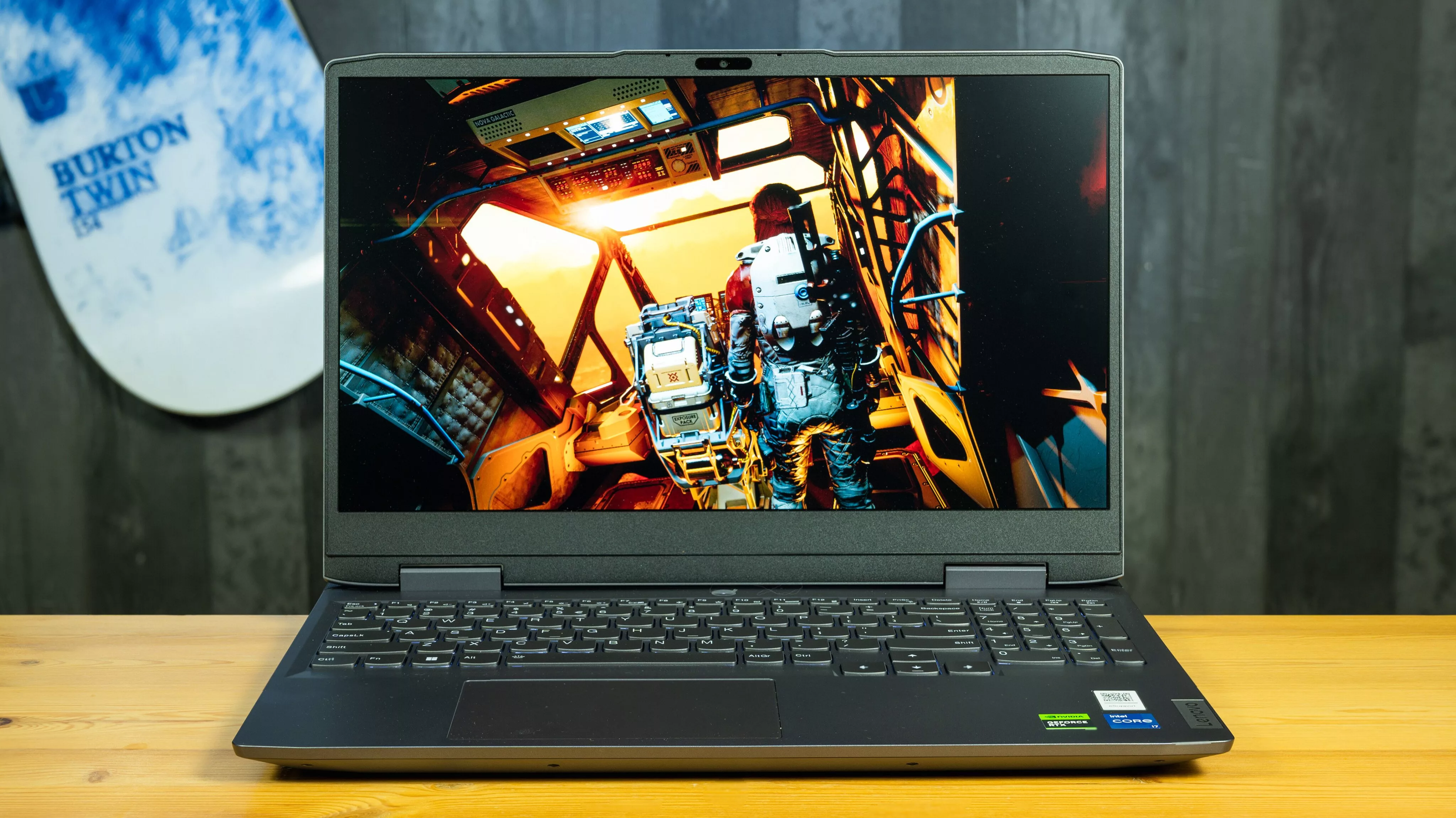 راهنمای خرید بهترین لپ تاپ از ۱۵ تا ۱۲۰ میلیون تومان_روشنفکر 74 لنوو LOQ 15