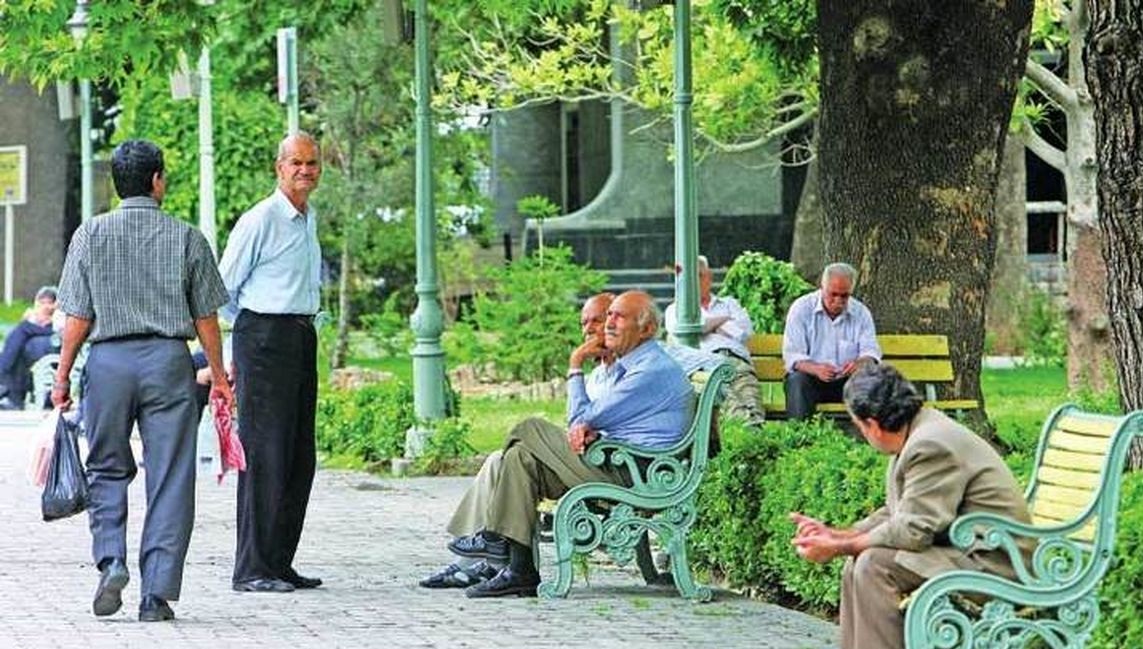 خبر خوش برای بازنشستگان | اغاز واریز حقوق بازنشستگان برای اسفند ماه_روشنفکر 10 حقوق بازنشستگان