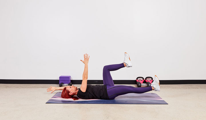 انواع حرکت کرانچ؛ روش انجام و اشتباهات رایج_روشنفکر 17 کرانچ حشره مرده