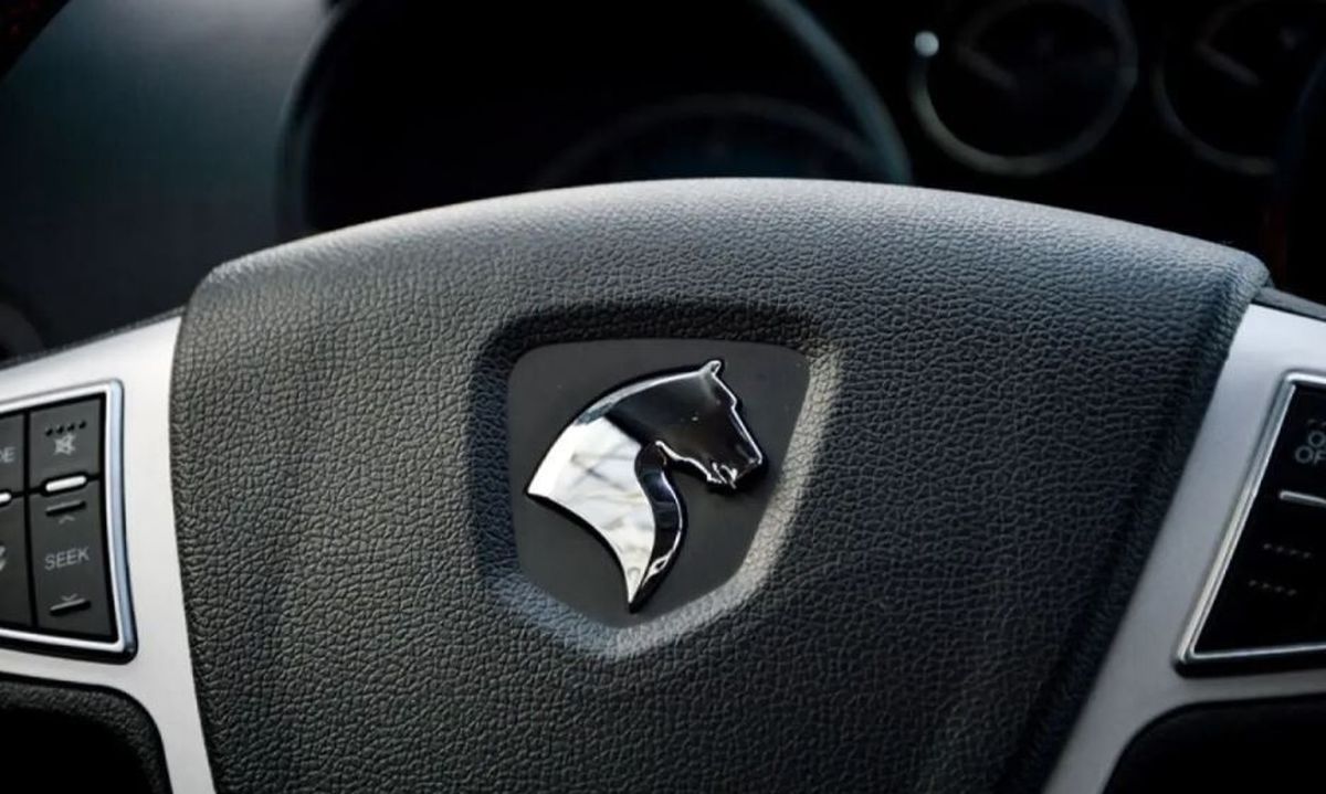 مشتریان ایران خودرو در سامانه یکپارچه بخوانند | شرایط فروش دنا پلاس اتوماتیک زیر قیمت | به جای دنا پلاس، تارا یا رانا پلاس بخرید