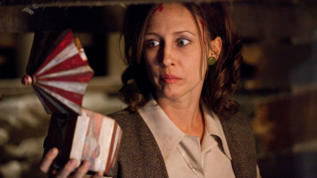 ۲۰ فیلم ترسناک که بر پایه داستان واقعی ساخته شدند_روشنفکر 85 The Conjuring