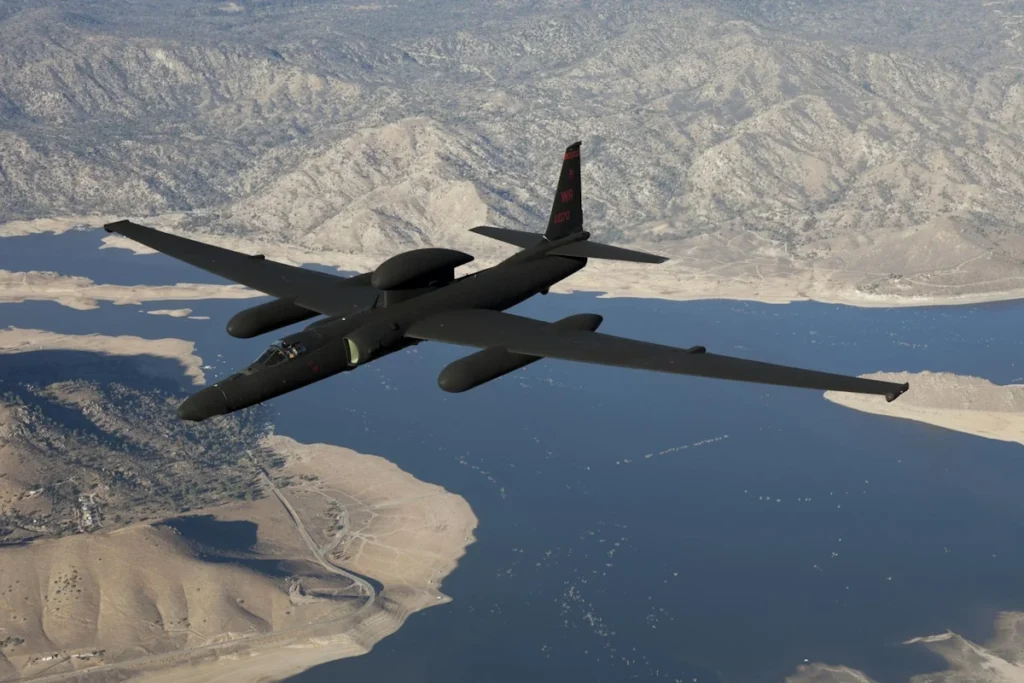 ۵ مسئله دلنشین در رابطه هواپیمای جاسوسی U-2 Dragon Lady_روشنفکر 39 ۵ نکته جالب در مورد هواپیمای جاسوسی U-2 Dragon Lady