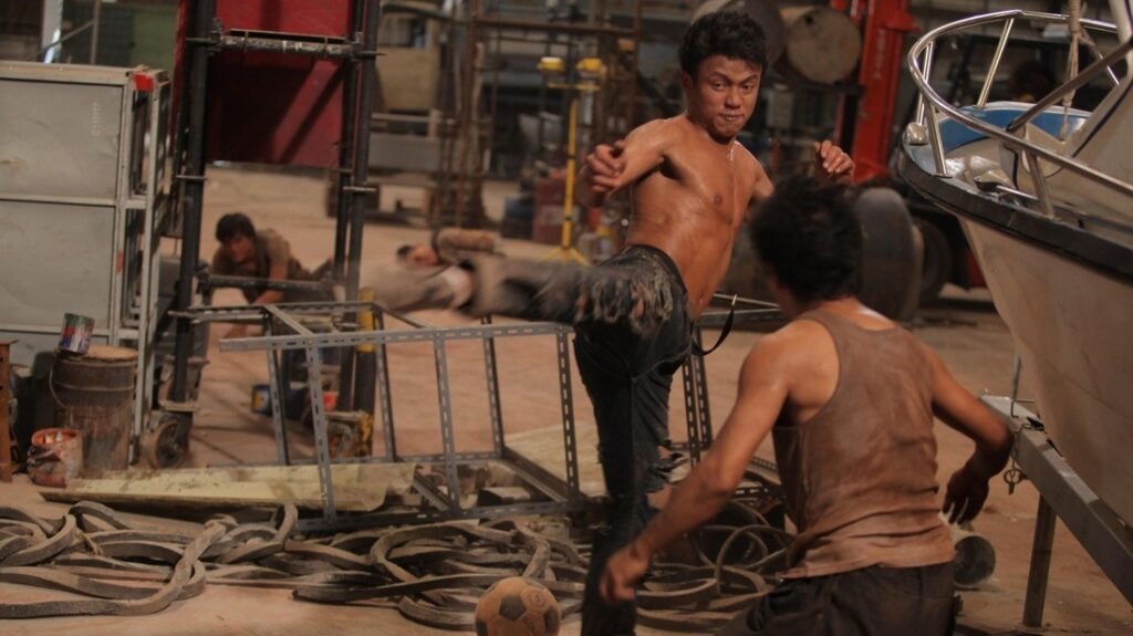 بهترین فیلم های رزمی تایلندی_روشنفکر 26 بهترین فیلم های رزمی تایلندی