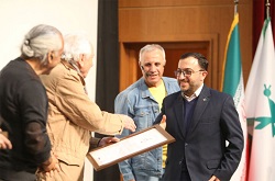 سال ۱۴۰۴ سال حمایت از تئاتر است