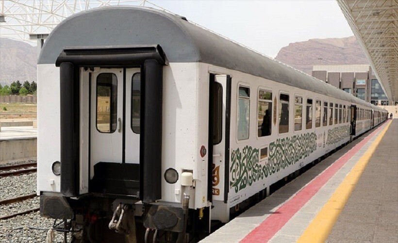 چگونه می‌توانیم بلیط لحظه آخری قطار فدک تهران مشهد پیدا کنیم؟