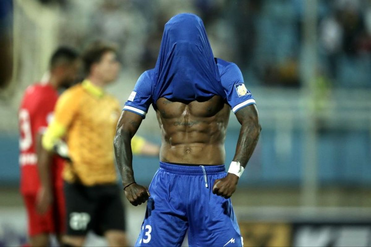 بی  فو ما روی استیج مستر المپیا اهواز! (عکس)