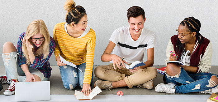 کارآفرینی در نوجوانی: ۵ مهارتی که باید یاد گرفت_روشنفکر 8 کارآفرینی در نوجوانی ۵ مهارتی که باید یاد گرفت روشنفکر