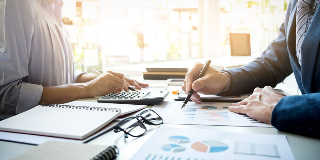 چطور مشاور مالی شویم: مشاور مالی شدن در ۷ گام_روشنفکر 16 1746184890 168 چطور مشاور مالی شویم مشاور مالی شدن در ۷ گام روشنفکر