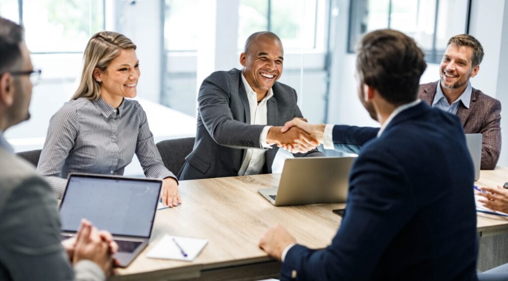 چطور مشاور مالی شویم: مشاور مالی شدن در ۷ گام_روشنفکر 18 1746184890 29 چطور مشاور مالی شویم مشاور مالی شدن در ۷ گام روشنفکر