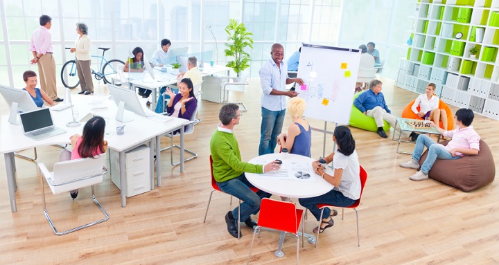 ارگونومی چیست و چه مزایایی دارد؟_روشنفکر 14 اتمسفر و چیدمان محیط کار بخشی از ارگونومی است